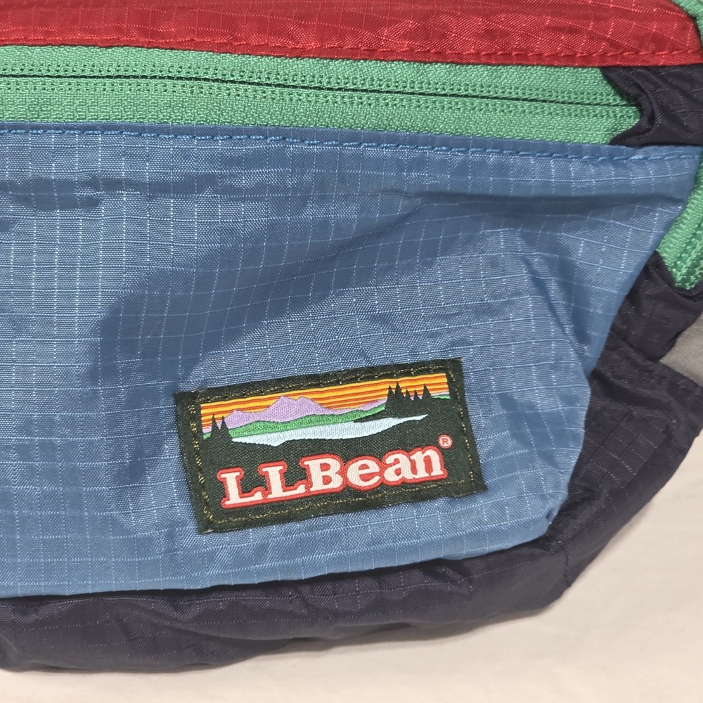 L.L.Bean Nylon Waist Pack Zip Adjustable Strap 2 Pockets - packable - Picture 2 of 14